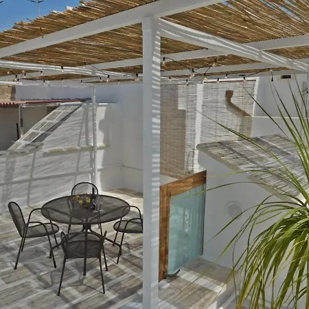 Holiday home Casa Camillo Querno *
