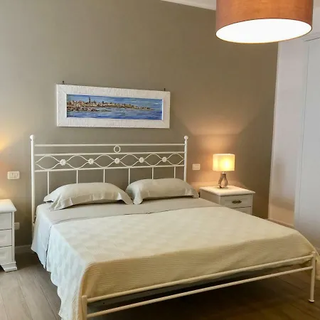 Holiday home Casa Camillo Querno *